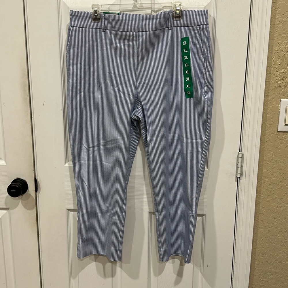 Navy and white stripe Capris